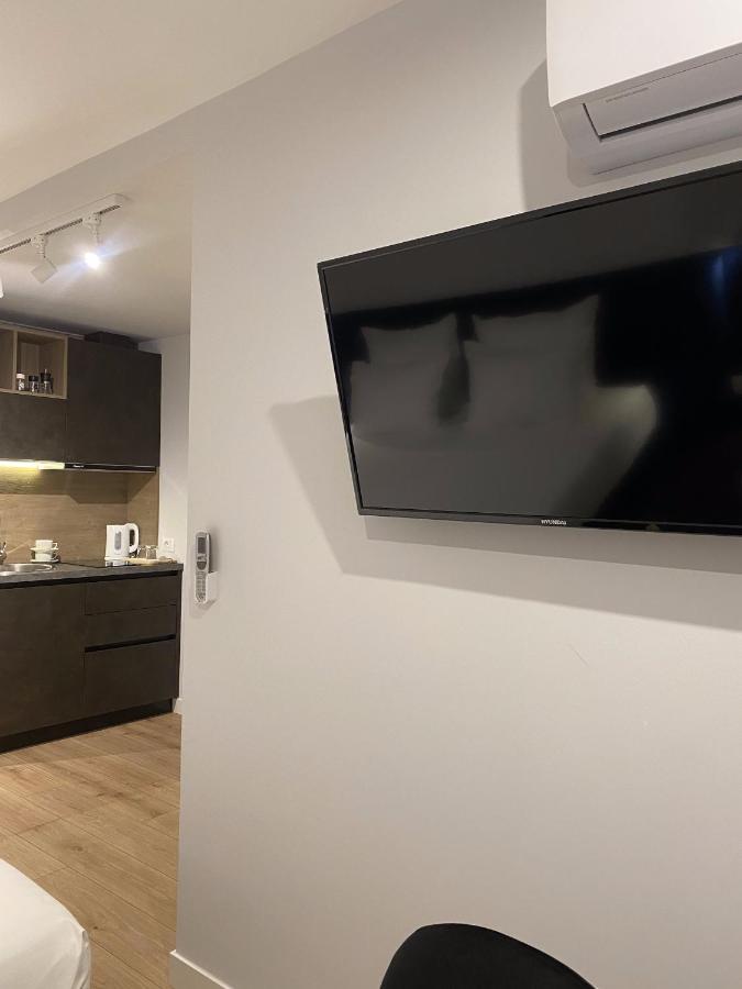Living Studio Apartments Tirana Exterior foto